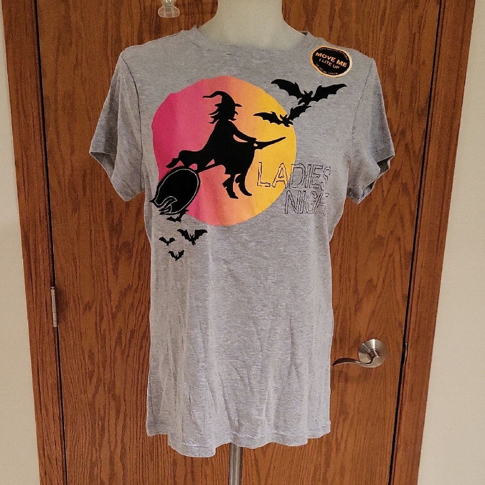 Ladies Night Witch Tee Shirt, NWT, Size Large 12/14